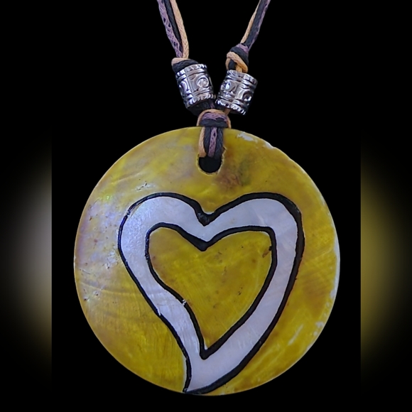 Hand Crafted Jewelry Yellow Heart Shell Coin Statement Necklace & Earrings set - Picture 8 of 16
